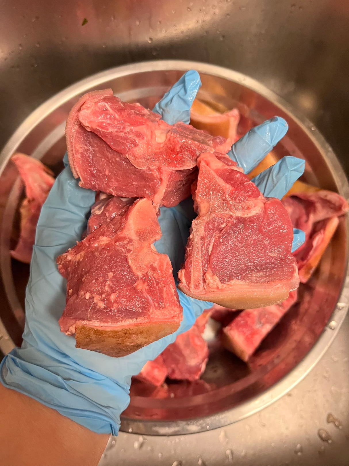 ❄️【Local】5 pounds of fresh black goat with skin cut into pieces