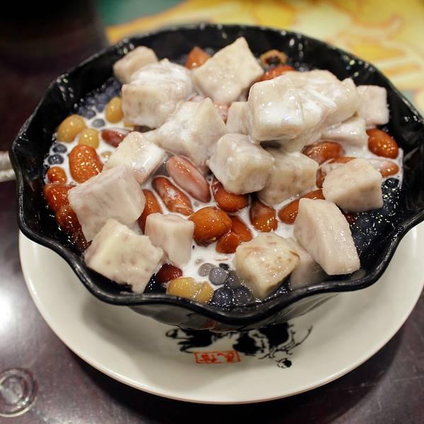 [China] Lipu Taro
